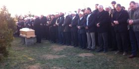 Mijëra njerëz në varrimin e Artan Dreshaj (Foto)
