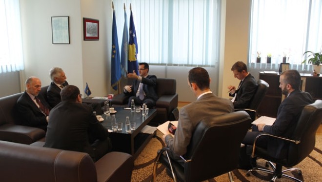 Banka Botërore e gatshme të investojë në fushën e mjedisit
