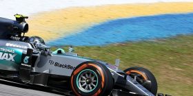 Hamilton më i shpejti në Sepang, pas tij Raikkonen