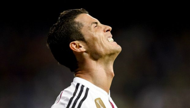 Ronaldo ofendoi rëndë gjyqtarin e El Clasicos