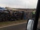 Aksident në autostradë, rrokulliset një maune (FOTO)