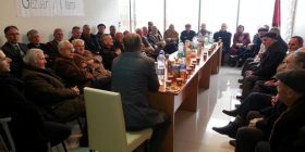 Për Ditën e Mësuesit Vetëvendosje organizon pritje për veteranë të arsimit