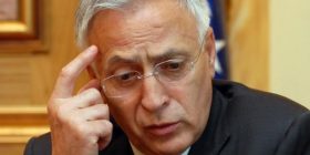Krasniqi e quan Vllasin komunist jugosllav, mashtrues e gënjeshtar