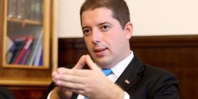 Gjuriq: Serbët të frikësuar edhe në veri të Kosovës