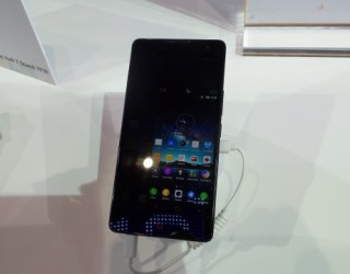 ZTE Nubia Z7 Max: Pics (MWC 2015)