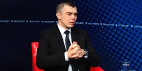 Aleksandar Jablanoviq – sekretar i Aleksandar Vulinit