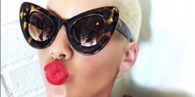 Amber Rose vjen shpërthyese me një selfie çoroditëse (Foto)