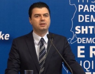 Basha bënë thirrje për protestë