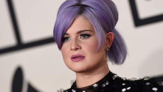 Pas Jolie, rrëfehet edhe Kelly Osbourne