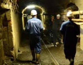 Kryeministri, shpresa e minatorëve