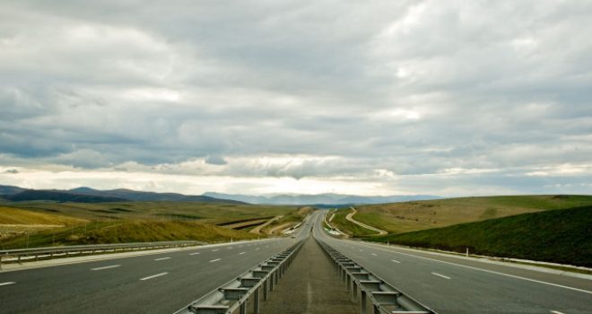 “Serbia do të japë 350 milionë euro për autostradën Nish-Prishtinë”