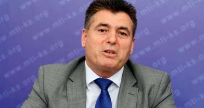 Bahtiri: PDK-ja në panik, Avni Kastrati është turpi i Mitrovicës
