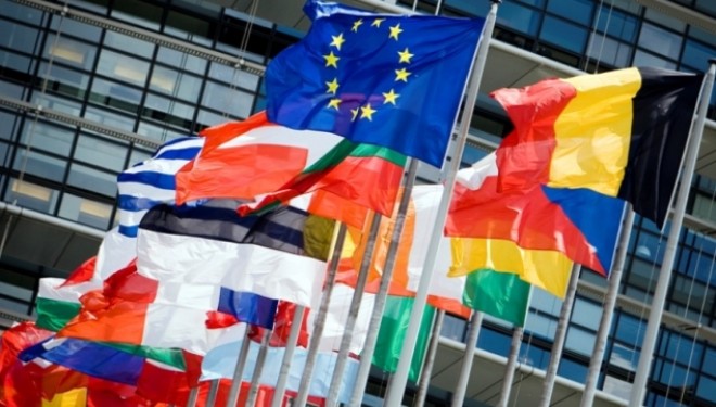 The Telegraph: Ja çfarë problemi ka BE me vizat pak para vendimit për Kosovën