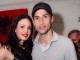 Bleona e buzëqeshur për krah Lorik Canës (Foto)