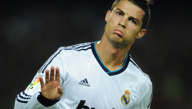Cristiano Ronaldo-s nuk i intereson FIFA (Video)