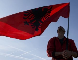 Sa shqiptarë jetojnë në Zvicër?