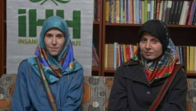Rrëfimi i dy çekeve që u liruan pas dy vitesh të zëna peng nga al-Kaeda në Pakistan