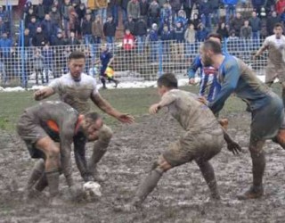 Prishtina reagon për lloҫin në Llap
