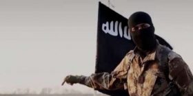 A po i stërvit kampioni shqiptar ekstremistët e ISIS-it? (FOTO)