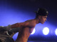 Bieber ankohet për jetën si VIP (Foto)