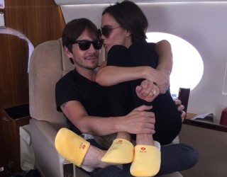 Victoria le Beckham dhe dashurohet me stilistin