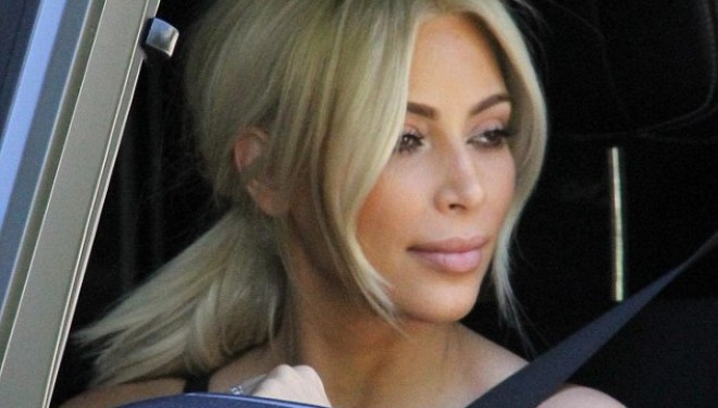 Kim Kardashian zhvishet sërish l Foto +18