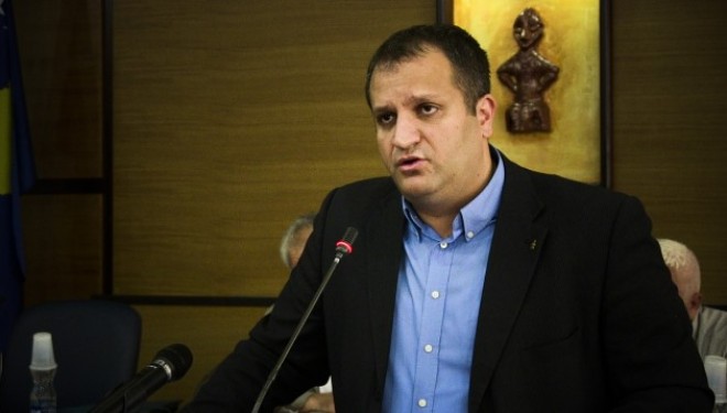 Banorët “kërcënojnë” me padi Komunën