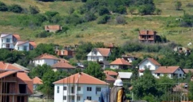 Tash shqiptarët ua ndërprenë punimet serbëve te Kroi i Vitakut