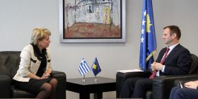 Greqia e hapur për thellim të bashkëpunimit bilateral me Kosovën; Kuçi kërkon njohjen e shtetit të Kosovës