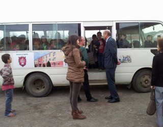 1500 nxënës, përfitues të udhëtimit falas në Gjakovë