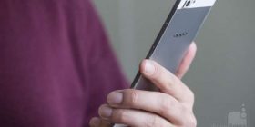 Kinezët krijojnë telefonin ultra të hollë