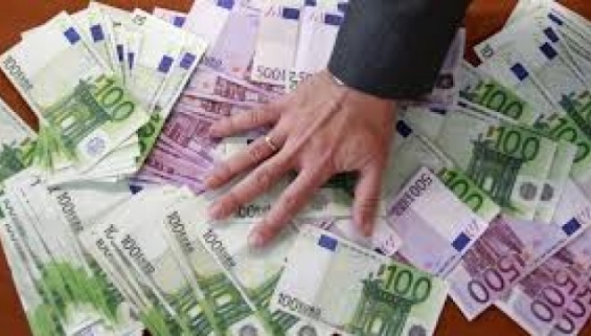 Paraja publike po keqmenaxhohet