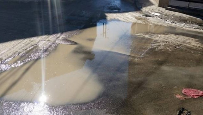 Qytetarët -Shpend Ahmetit: Rrregulloj rrugët (Foto)