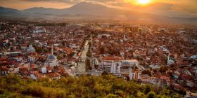 Opozita behët gati për Prizrenin. Kush mund të jetë kandidatit i përbashkët i tyre për kryetar?