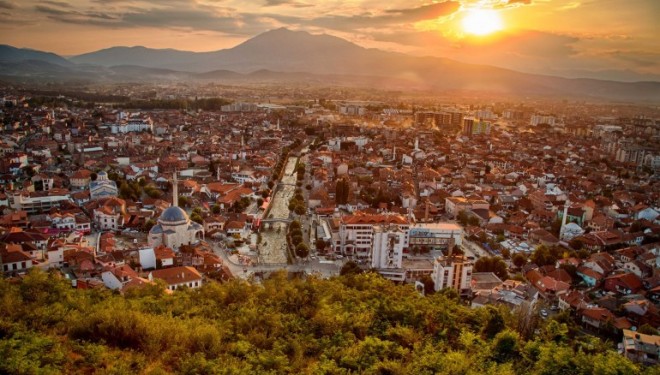 Opozita behët gati për Prizrenin. Kush mund të jetë kandidatit i përbashkët i tyre për kryetar?
