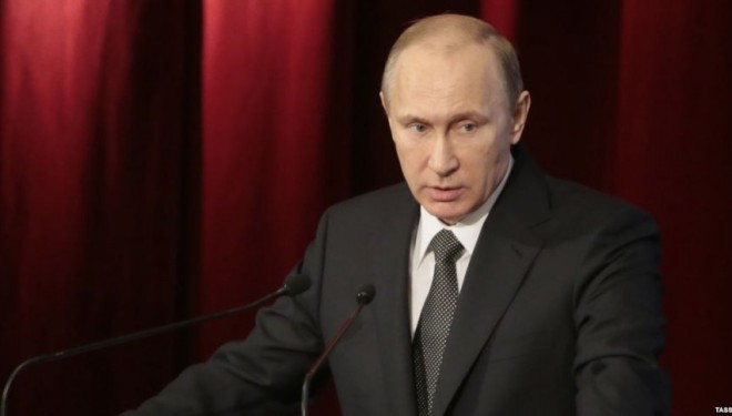 Kështu e nderon vendlindja Putinin (Foto)