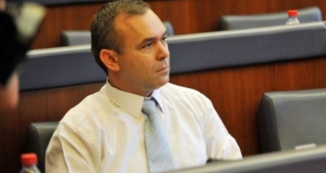 Selimi i përgjigjet Berishës: Ke pas thënë një të pavërtetë për UÇK-në