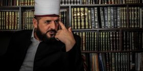 Parashikimi i Shefqet Krasniqit: Albin Kurti do të jetë Kryeministër ose President (Video)