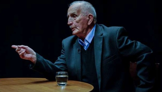 Plaku nga Juniku rrëfen për krimet e Fadil Hoxhës dhe partizanëve shqiptarë