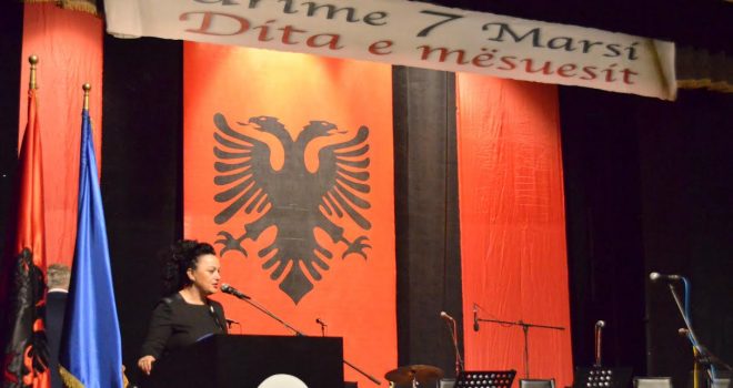 Haziri: Mësuesit nuk na mësuan vetëm për shkronjat, por edhe për lirinë dhe pavarësinë