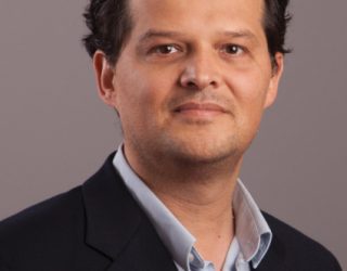 Kush po e shantazhon ish-aktivistin e VV-së, Arben Gecajn