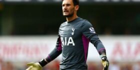 Lloris pasardhës i De Geas në United