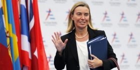 Mogherini n’Kuvend: Asociacioni do të ndjekë ligjet e Kosovës