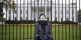 HAKERËT RUS SULMOJNË E-MAIL ADRESAT E OBAMAS