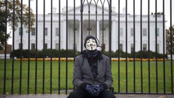 HAKERËT RUS SULMOJNË E-MAIL ADRESAT E OBAMAS