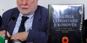 James Pettifer: Diktatori Enver Hoxha i formoi celulat e para të UÇK-së
