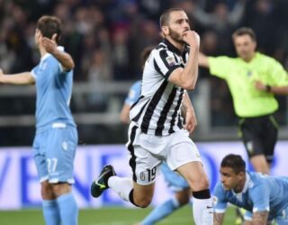 Juve i tregon “dhëmbët” Lazios, e mposht 2-0 në Torino Juve i tregon “dhëmbët” Lazios, e mposht 2-0 në Torino