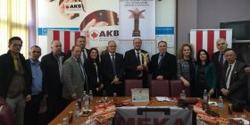 Fabrika e mishrave MEKA merr  Trofeun e Artë për cilësi të produkteve e menaxhimit