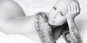 Amber Rose e dridh seksi në ujë (Video +18)