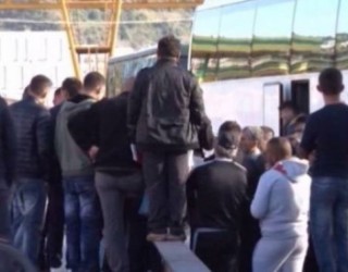 Azili drejt Gjermanisë prek dhe Kukësin, çdo ditë 10 familje synojnë largimin (VIDEO)